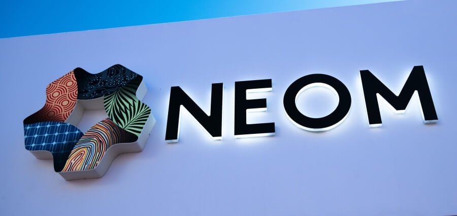 Read more about the article Saudi Arabia’s Neom Selects New CEO Amid Economic Pressures and Project Delays